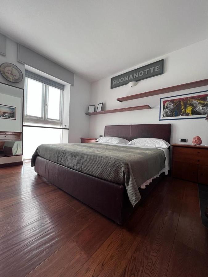 Casa Vacanze Attico Sul Lago Di Lecco, A Due Passi Dal Centro Con Posto Auto ภายนอก รูปภาพ